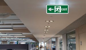 Installation of exit lights: standards, instructions, installation quotation
