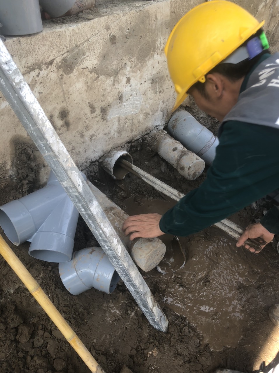 Specific sealing test procedure for water supply and drainage pipes