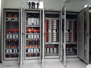 (Tiếng Việt) Cách bố trí thiết bị trong tủ điện khoa học chuẩn kỹ thuật